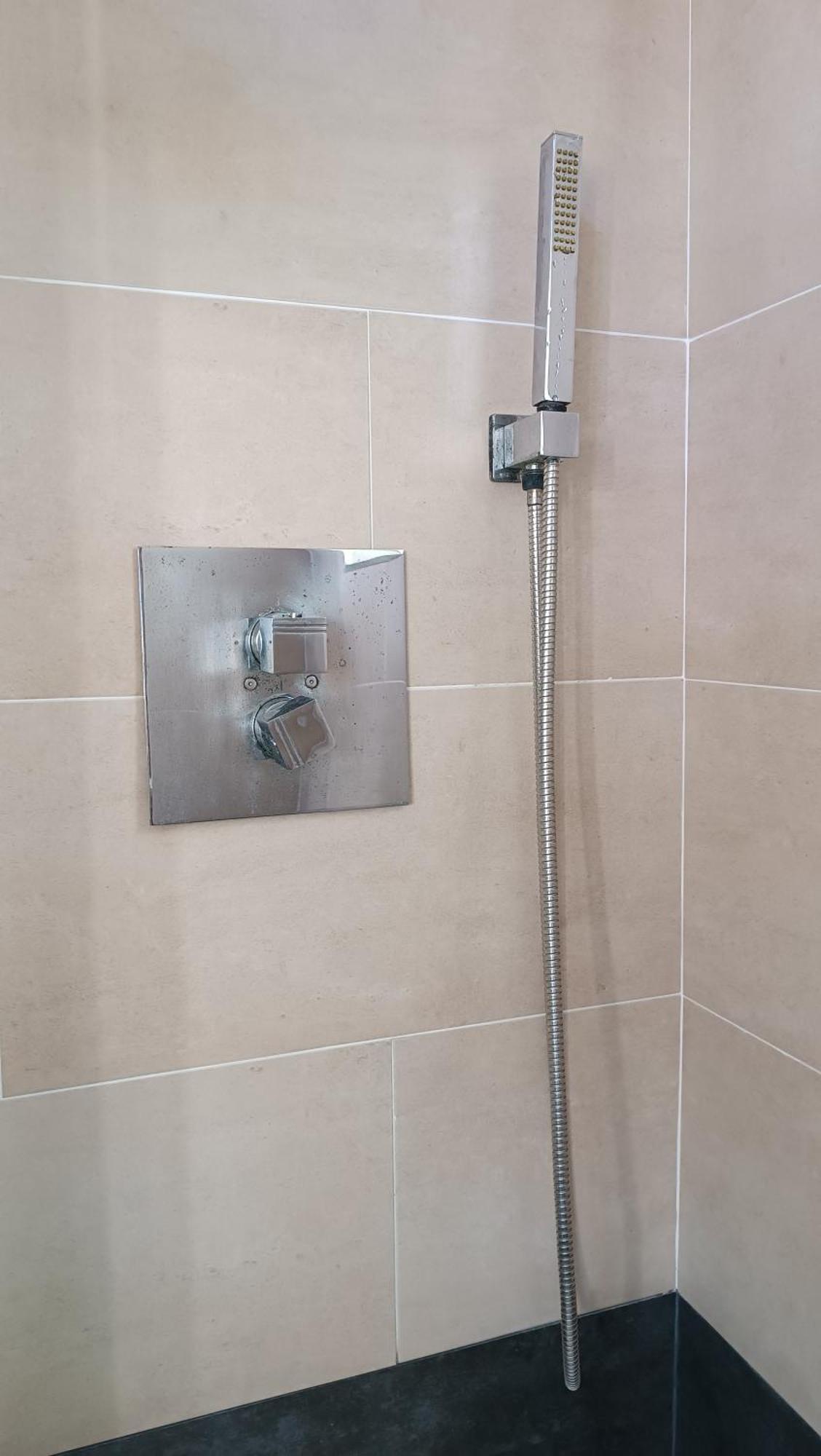 Apartment Sherryflat Toran *